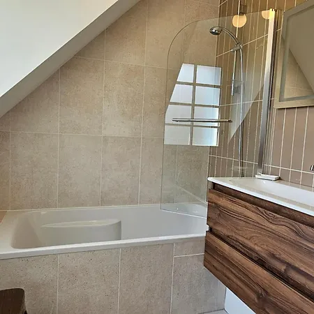 别墅 Superbe Maison Familiale, Proche Plage, 4 *