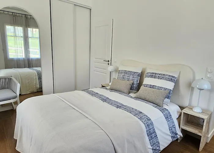 Superbe Maison Familiale, Proche Plage, 4