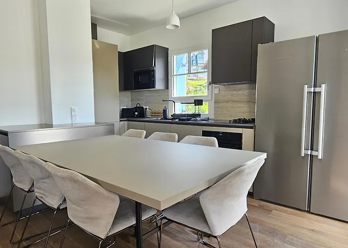 Superbe Maison Familiale, Proche Plage, 4 Villa