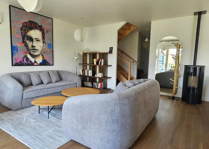 Superbe Maison Familiale, Proche Plage, 4